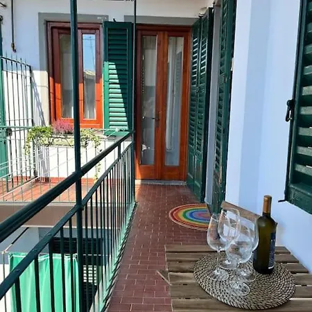 2-bedroom Flat In The Heart Of Centre Appartamento