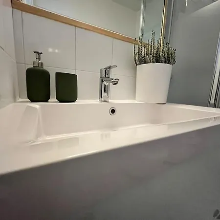 2-bedroom Flat In The Heart Of Centre